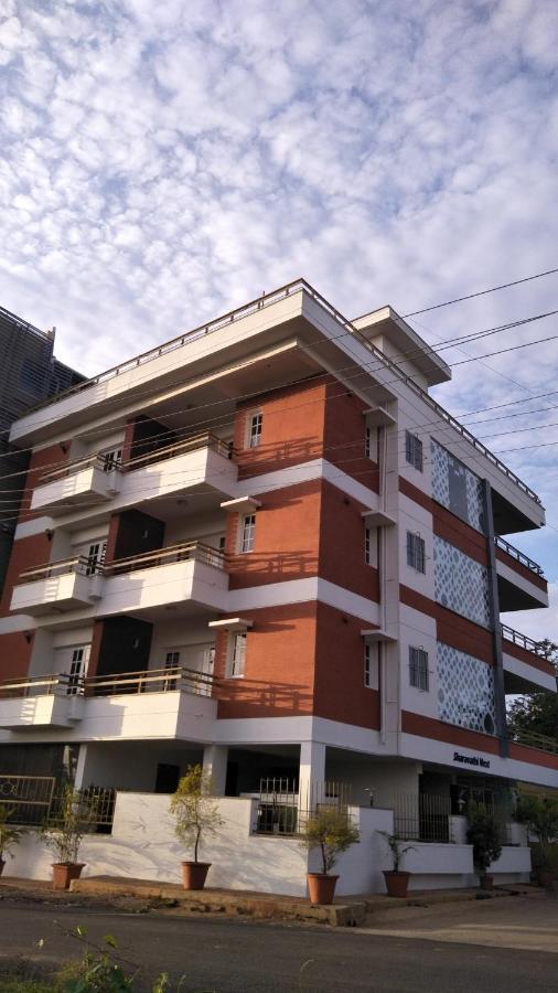 Zions Hotel And Apertment Devanahalli Exteriör bild